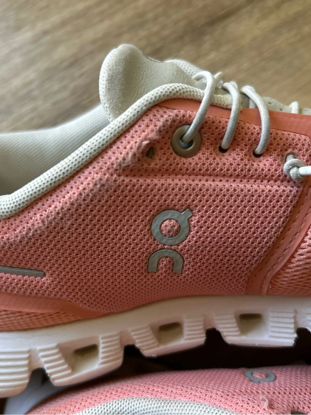 On Cloud 5 Running Shoe (Women)
FLAMINGO/PEARL, Size 8 - Picture 5 of 11